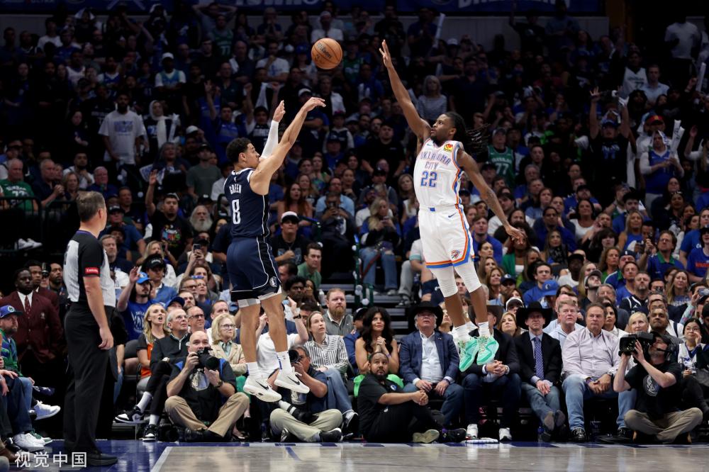 主教练的更 主教练的更