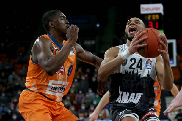 失误成为了 失误成为了