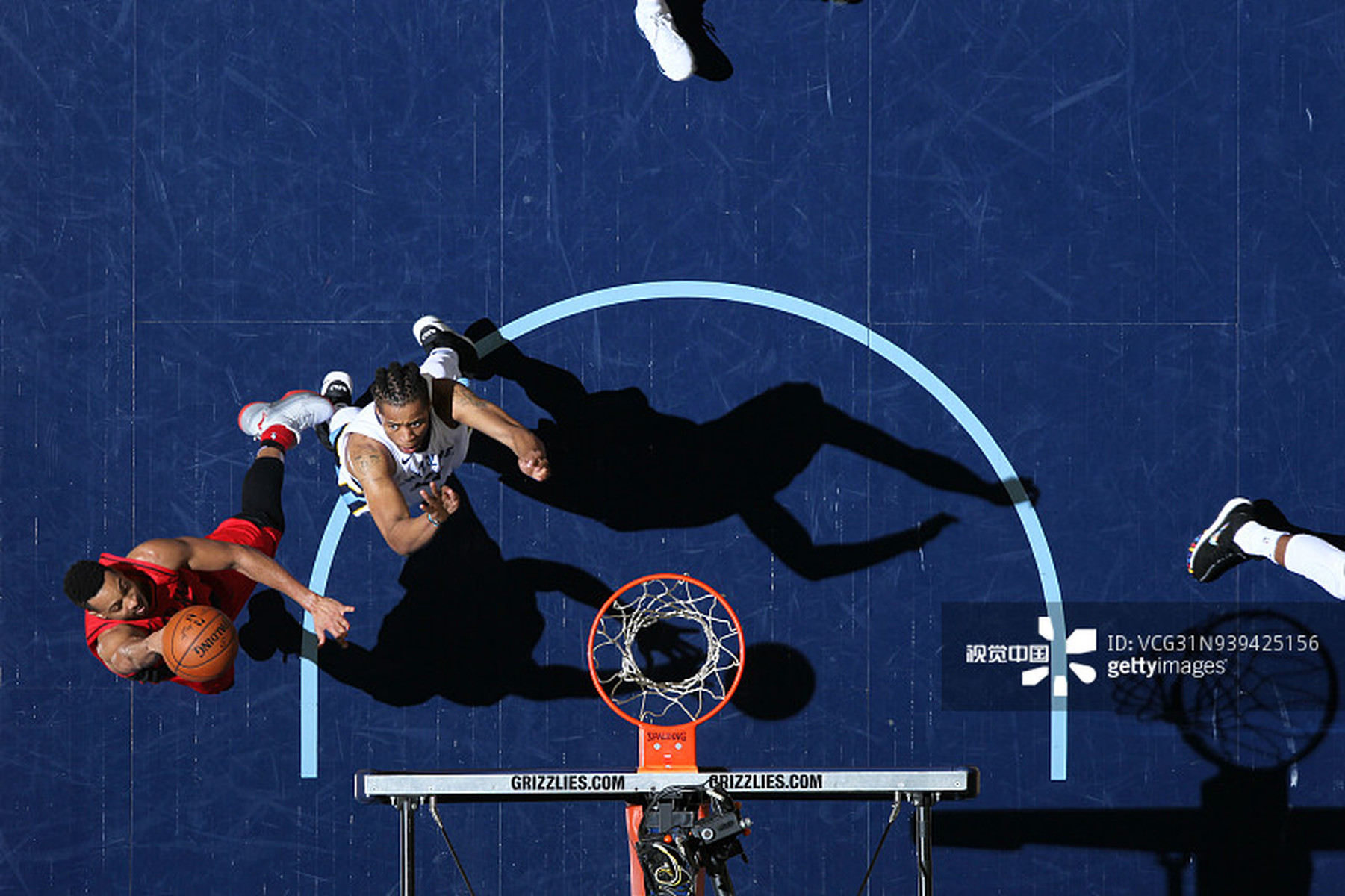 领下迎难而 领下迎难而